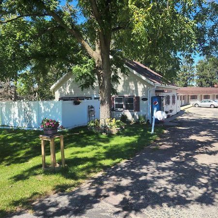 White Valley Motel Saint Charles エクステリア 写真